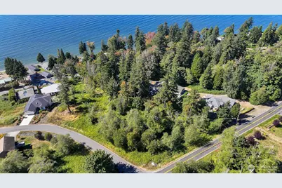 8795 Semiahmoo Drive, Blaine, WA 98230 - Photo 3