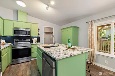 111 NE Collins Drive E, Tahuya, WA 98588 - Photo 9