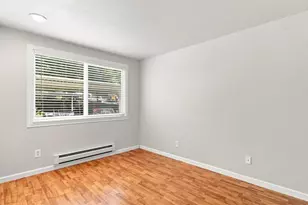 9484 Redmond-Woodinville Road NE, Redmond, WA 98052 - Photo 19