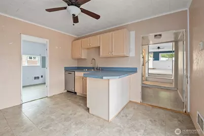 1720 2nd Street, Cosmopolis, WA 98537 - Photo 9