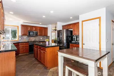 18103 SE 247th Street, Covington, WA 98042 - Photo 9
