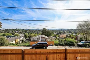 4205 34th Ave S, Seattle, WA 98118 - Photo 11