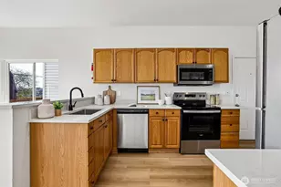 4205 34th Ave S, Seattle, WA 98118 - Photo 5