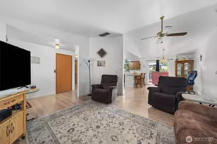 20608 116th St Ct E, Bonney Lake, WA 98391 - Photo 3