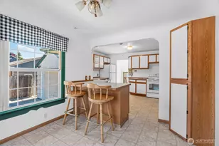 2205 Ocean Beach Hwy, Longview, WA 98632 - Photo 9