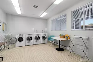 601 Belmont Ave E, Seattle, WA 98102 - Photo 27
