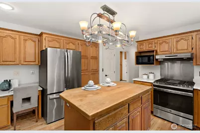 6108 Nahane West NE, Tacoma, WA 98422 - Photo 11