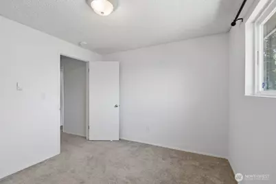 7909 218th Street SW #4, Edmonds, WA 98026 - Photo 15