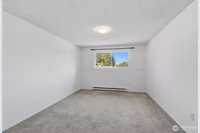 7909 218th Street SW #4, Edmonds, WA 98026 - Photo 11