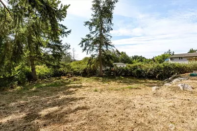 1002 Carl Avenue, Oak Harbor, WA 98277 - Photo 31
