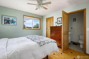 1002 Carl Ave, Oak Harbor, WA 98277 - Photo 19