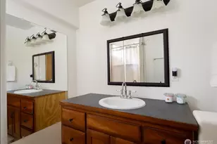 1002 Carl Ave, Oak Harbor, WA 98277 - Photo 25