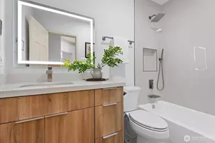 18550 NE 57th St, Redmond, WA 98052 - Photo 15