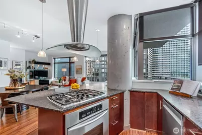 2033 2nd Avenue #1507, Seattle, WA 98121 - Photo 11