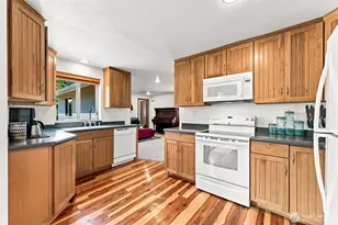 1442 Loraine St, Enumclaw, WA 98022 - Photo 5