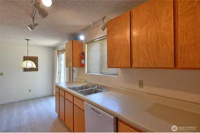 6115 201st Pl NE, Arlington, WA 98223 - Photo 3