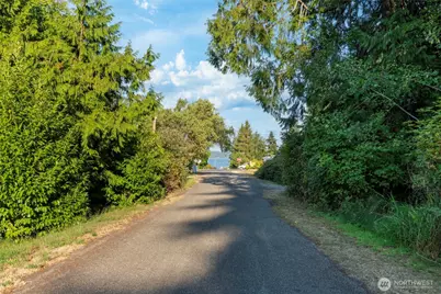 71 W Cedar, Port Ludlow, WA 98365 - Photo 15