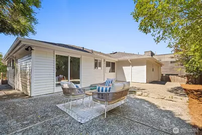 1510 Bradner Place S, Seattle, WA 98144 - Photo 35