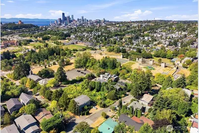 1510 Bradner Place S, Seattle, WA 98144 - Photo 39