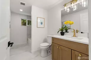 1510 Bradner Pl S, Seattle, WA 98144 - Photo 15