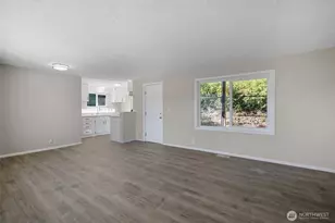 12715 SE Green Valley Rd, Auburn, WA 98092 - Photo 5