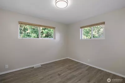 12715 SE Green Valley Road, Auburn, WA 98092 - Photo 11