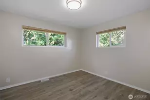12715 SE Green Valley Rd, Auburn, WA 98092 - Photo 11