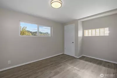 12715 SE Green Valley Road, Auburn, WA 98092 - Photo 17