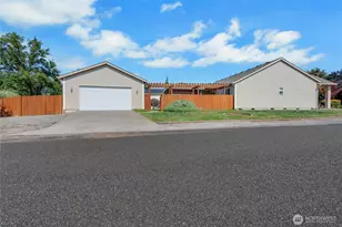 13714 143rd Ave E, Orting, WA 98360 - Photo 33