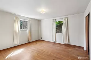 13004 Ambaum Blvd SW, Burien, WA 98146 - Photo 15