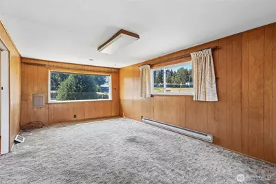 13004 Ambaum Boulevard SW, Burien, WA 98146 - Photo 9