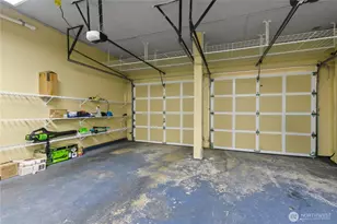 15865 Northup Way, Bellevue, WA 98008 - Photo 31