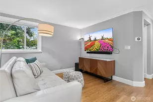 15865 Northup Way, Bellevue, WA 98008 - Photo 11