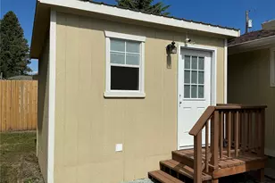 325 Hawthorne St, Burlington, WA 98233 - Photo 19