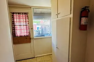 3210 NW 69th St, Seattle, WA 98117 - Photo 7