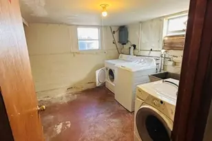 3210 NW 69th St, Seattle, WA 98117 - Photo 17