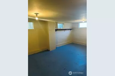 3210 NW 69th Street, Seattle, WA 98117 - Photo 15