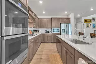 18511 128th Ave E, Puyallup, WA 98374 - Photo 9