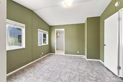 11509 20th Avenue Ct E #32, Tacoma, WA 98445 - Photo 17