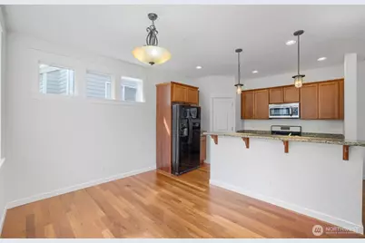 126 209th Place SW, Lynnwood, WA 98036 - Photo 9