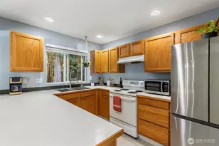 3315 1st St, Bremerton, WA 98312 - Photo 13