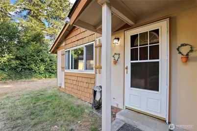 982 SW Shannon Drive, Port Orchard, WA 98367 - Photo 3