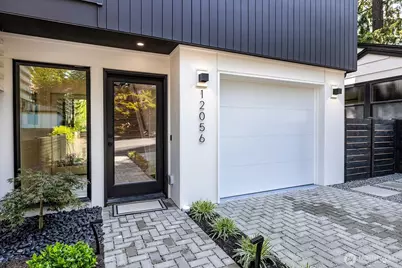 12056 20th Avenue NE, Seattle, WA 98125 - Photo 3