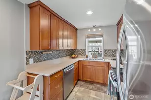 1214 N Monroe St, Tacoma, WA 98406 - Photo 9