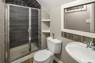 15656 Main St, Bellevue, WA 98008 - Photo 19