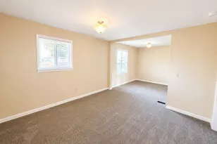 5502 27th St NE, Tacoma, WA 98422 - Photo 11