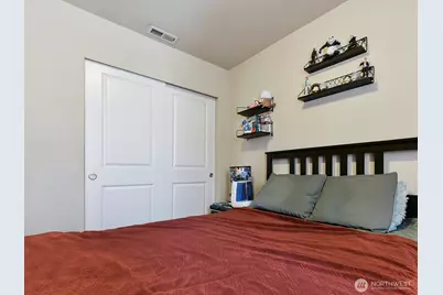 9425 133rd Street E, Puyallup, WA 98373 - Photo 13