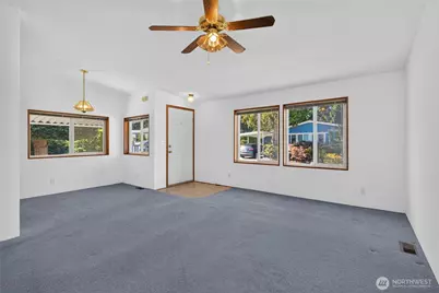 23825 15th Avenue SE #302, Bothell, WA 98021 - Photo 9