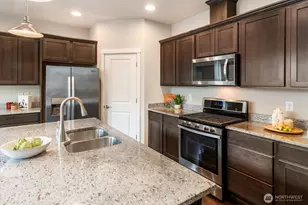 2237 100th Dr SE, Lake Stevens, WA 98258 - Photo 11