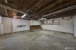825 8th St NW, Puyallup, WA 98371 - Photo 35